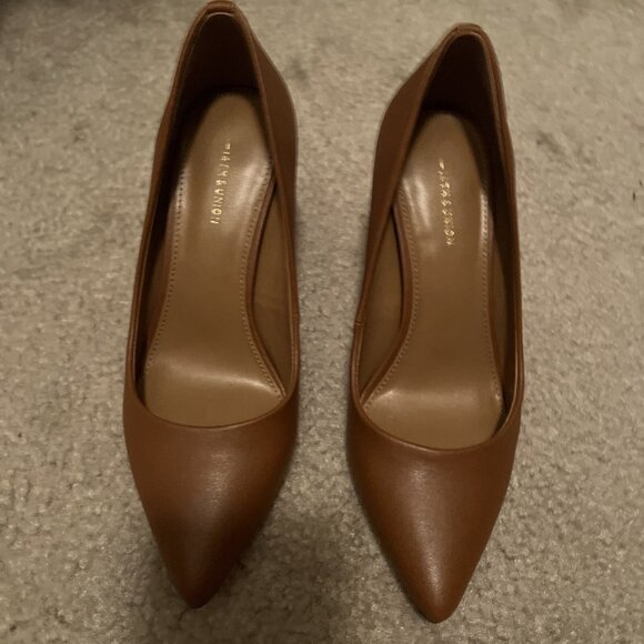 14th & Union Shoes - 14th & Union Women's Carmel Tan Maty Classic Pump Heels